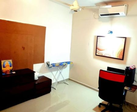 Living Room - 2-Bedroom Fully Furnished Apartment – Ariyana Resort, Athurugiriya