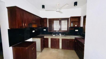 Kitchen - (SR1482) Furnished Two Storey House for Rent in Battaramulla