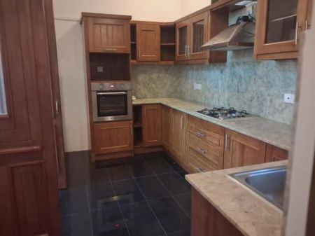 Kitchen - 3 Story House For Rent in Rosemead Place, Colombo 7 - EH410