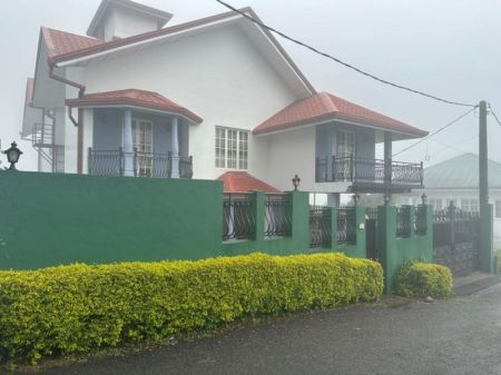 Exterior - 7 Bedroom Holiday Bungalow for Sale - Nuwara Eliya (Lake Front) | LKR 285,000,000 (EM702)