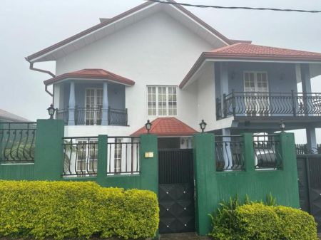 Exterior - 7 Bedroom Holiday Bungalow for Sale - Nuwara Eliya (Lake Front) | LKR 285,000,000 (EM702)