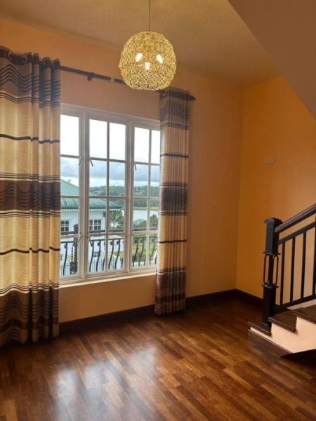 Living Room - 7 Bedroom Holiday Bungalow for Sale - Nuwara Eliya (Lake Front) | LKR 285,000,000 (EM702)