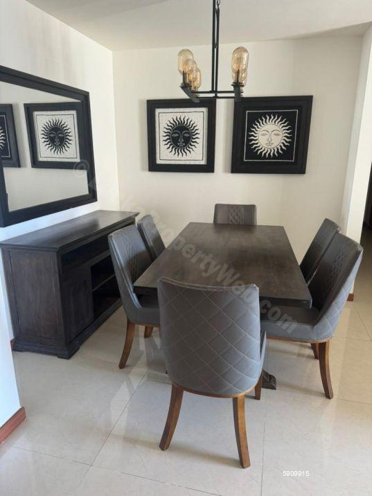 Dining room - Apartment for sale in Colombo 3