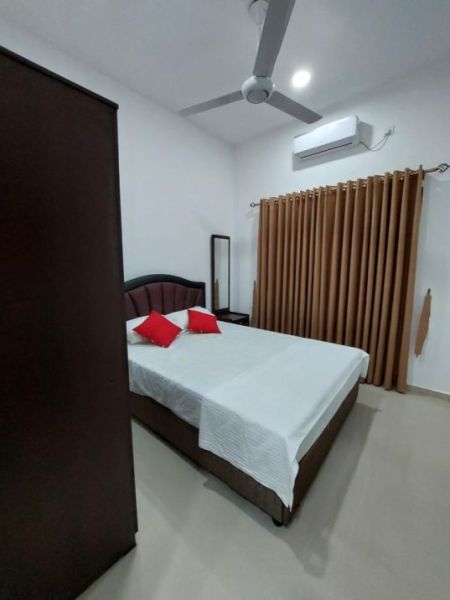 Bedroom - Canterbury Golf   - Furnished 2BR Apartment For Rent in Piliyandala - EA800
