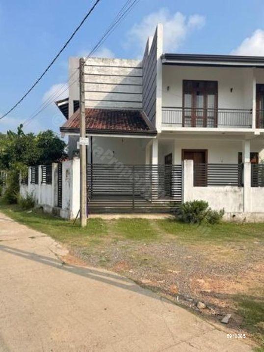 Exterior - House for rent in Ja Ela