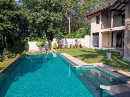 Exterior - Unique Boutique Villa For Sale in Bandaragama  - EC50