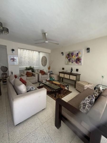 Living Room - House for sale in Colombo 5 