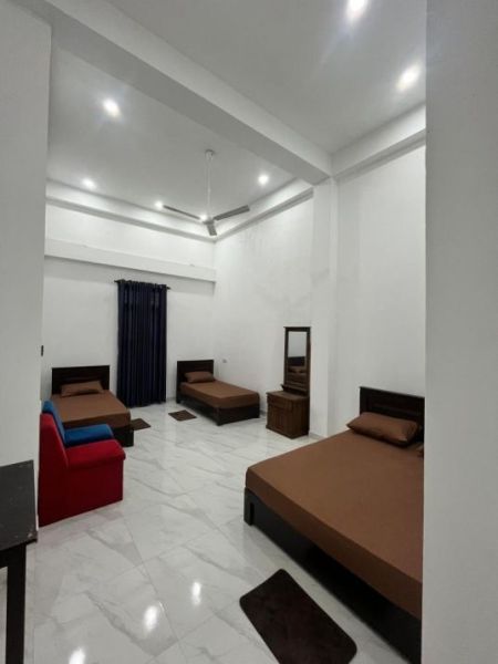 Living Room - 6 Bedroom Fully Furnished House for Rent in Nugegoda, LKR 1,000,000 per month   (EM028SR)