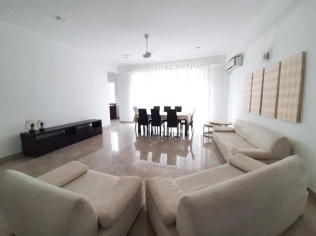 Living Room - Legend Towers 3 bedrooms furnished  Colombo 7 - Rent 