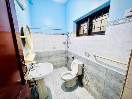 Bathroom - (SR1381) Three Storey House for Rent in Battaramulla