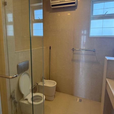 Bathroom - Penthouse for Rent at Victoria Park Mansion, Colombo 07 | Monthly Rent USD 3,750