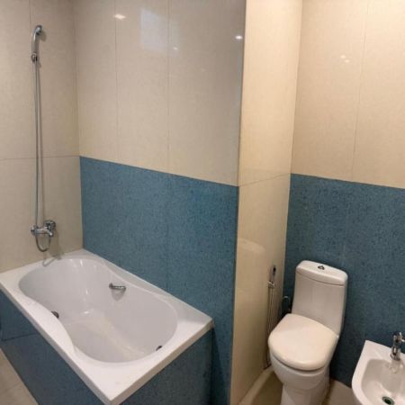 Bathroom - Penthouse for Rent at Victoria Park Mansion, Colombo 07 | Monthly Rent USD 3,750