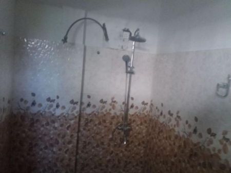 Bathroom - (AR05) Two Storey House with Land for Rent in Kottawa