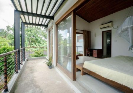 Bedroom - Luxury Spacious house with Furniture is Available for Lease in kelaniya