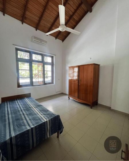 Bedroom - Upstairs house for rent in Nawala