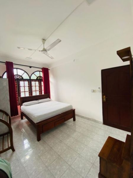 Bedroom - Fully Furnished Apartment Short-Term Rental in Colombo 06.
