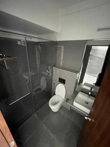 Bathroom - Iconic Galaxy - 03 Bedroom Unfurnished Apartment for Sale in Rajagiriya (A2149)