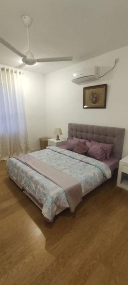Bedroom - 4 Bedroom Architect Designed Luxury Residence for Lease - Thalawathugoda | USD 2,900 Per Month (EM708)