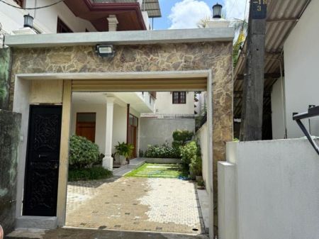 Exterior - 4 Bedroom House for Sale in Bolgoda, Moratuwa | LKR 80,000,000 (EM143RN)