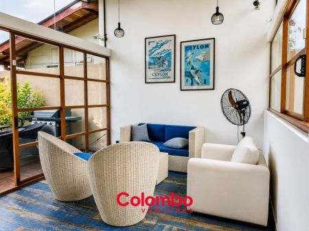 Living Room - Colombo 5 House - 4 Room Beautiful Modern Furnished House on 8.5p for SALE - off Vijaya Kumaratunge Mawatha, Col.5   