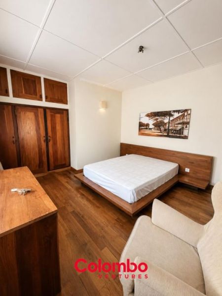 Bedroom - Colombo 5 House - 9 Room 8 Washroom Spacious House on 16p for RENT / LEASE - Dr. Lester James Peiris Mawatha / Dickmans 