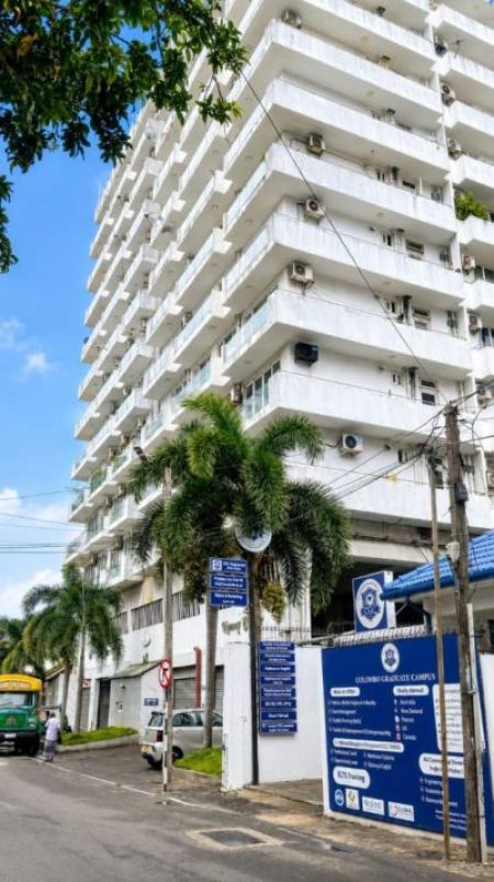 Exterior - Ben&Nancy/09months agreement/furnished/02beds/for rent in Colombo-06/Wellawatta. 
