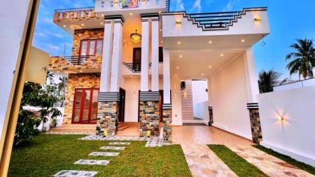 Exterior - Latest Brand New Super Modern Design 4 BR Luxury Upstairs House For Sale Negombo