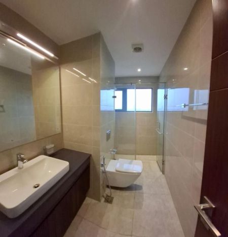 Bathroom - Grand apartment at Prime grand  for rent with a 180 degree stunning view.