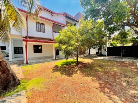 Exterior - 16.5P Land & Furnished 6 Bed Rooms For Sale Near Negombo Town | Negombo