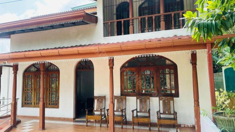Exterior - House for rent in Pannipitiya
