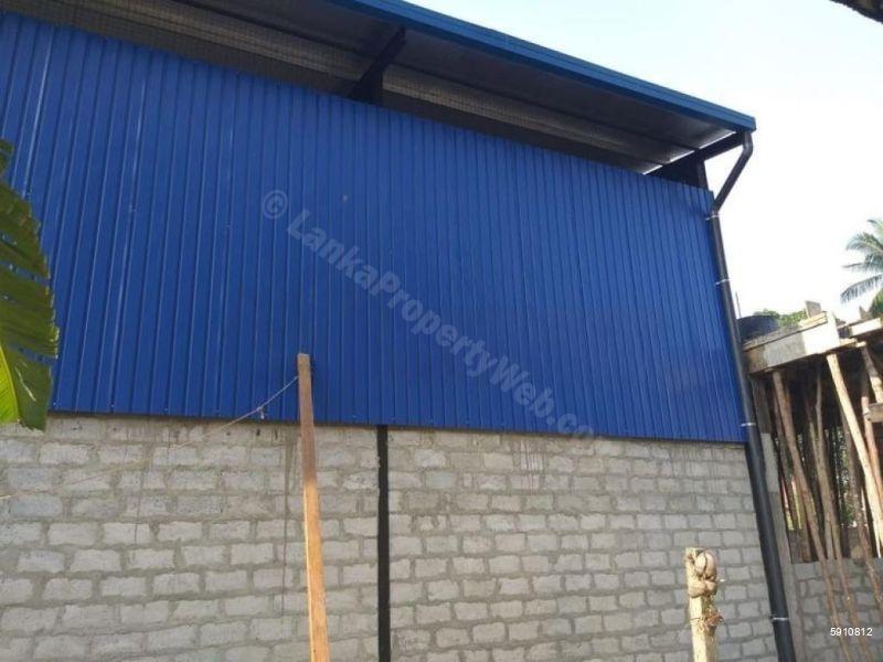 Commercial for sale in Welisara