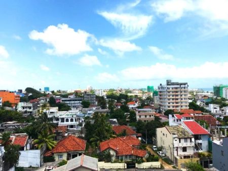 Exterior - Semi-Luxury Fully Furnished Apartment for Sale in Mount Lavinia