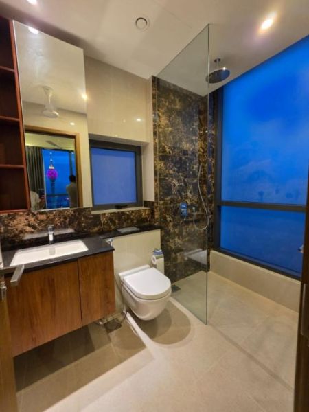 Bathroom - FOR Rent | Colombo 2 | 3-Bedroom | Capital twin peaks
