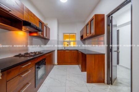 Kitchen - Apartment for Sale - Cinnamon Garden Residencies - Colombo 07 | LKR 73,000,000
