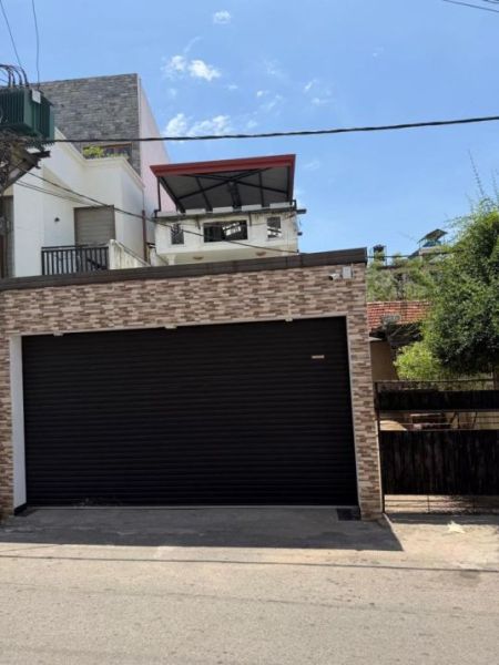 Exterior - Spacious 3 Bedroom House for Rent at Rajagiriya / LKR 350,000 per Month (Negotiable) (EM003AC)
