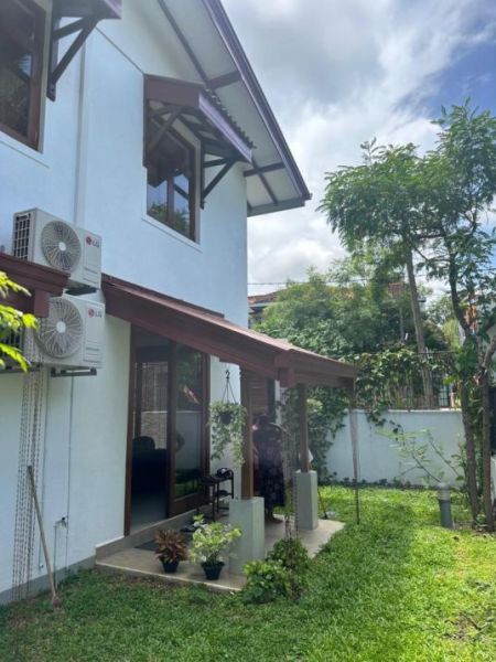 Exterior - Spacious 3 Bedroom House for Rent at Koswatta, Nawala / LKR 300,000 per Month (EM005AC)