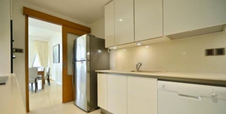 Kitchen - Luxury 3 bed room at Altair, beautiful view of the Ocean.