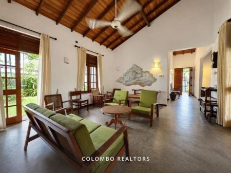 Living Room - Battaramulla House - 4 Room Cozy Single Storey House for SALE – Kaduwela Road, Koswatte, Battaramulla  (HS-445)