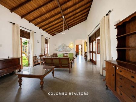 Living Room - Battaramulla House - 4 Room Cozy Single Storey House for SALE – Kaduwela Road, Koswatte, Battaramulla  (HS-445)