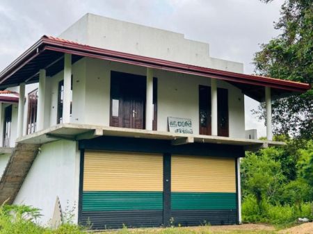 Exterior - Two-storey house for sale in Galgamuwa - Ehetuwewa (SSPH-385)