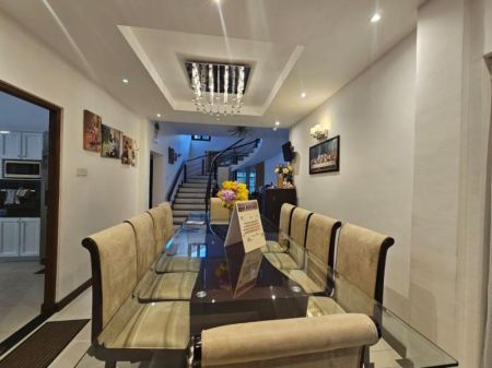 Living Room - Luxury 5BR House for Sale in Kotte | 18.2 Perches | 6,000 Sq.Ft.