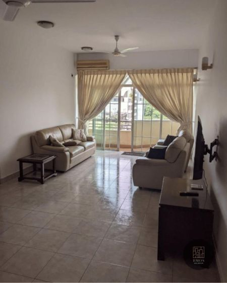 Living Room - Apartment for sale at St. James Residencies - Colombo 3