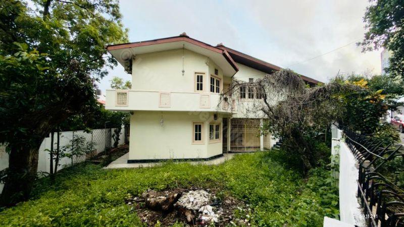 Exterior - House for rent in Battaramulla