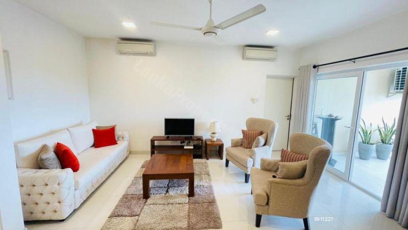 Living Room - House for rent in Battaramulla