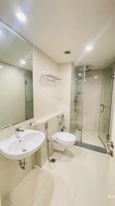 Bathroom - House for rent in Battaramulla