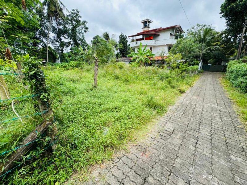 Bare Land for sale in Piliyandala