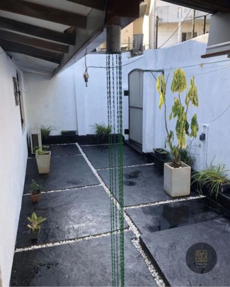 Exterior - House for sale in Rajagiriya 