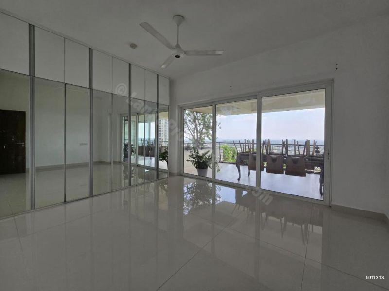 Apartment for sale in Rajagiriya