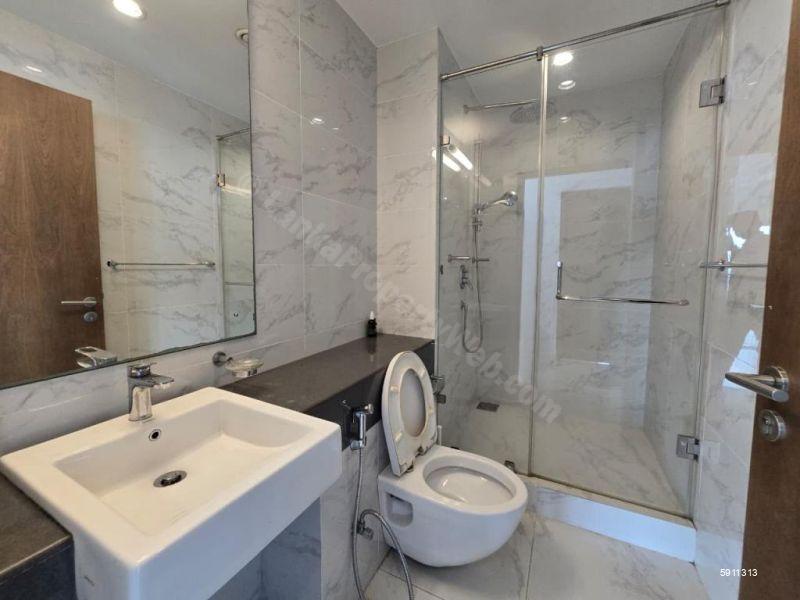Bathroom - Apartment for sale in Rajagiriya