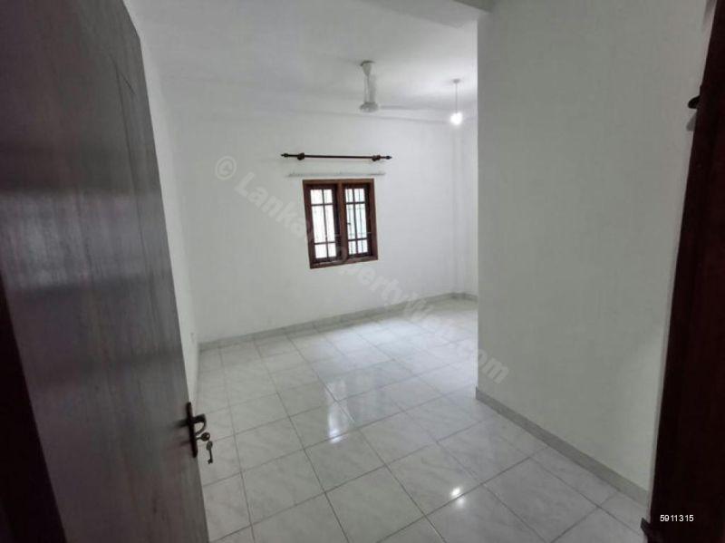 Bathroom - House for sale in Colombo 5